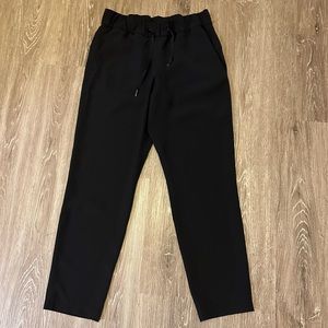 Women’s lululemon stretch pants
